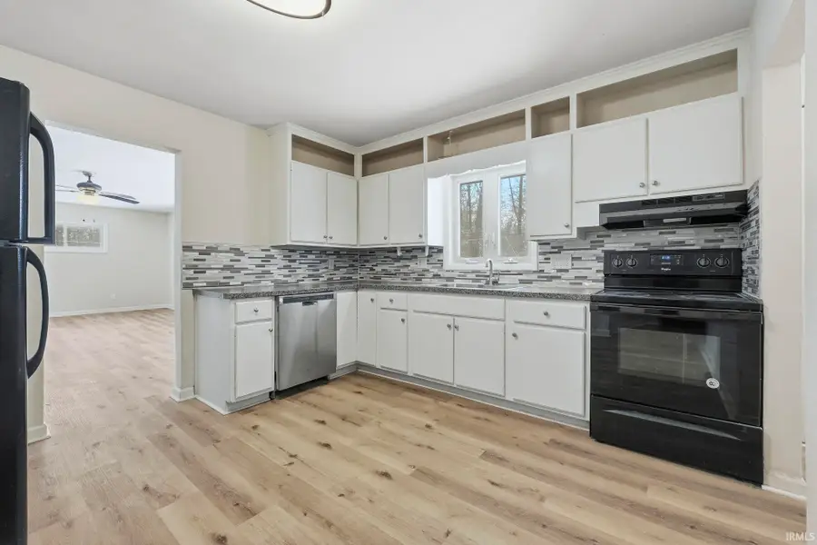 5145 Lynhurst Drive, Fort Wayne, IN 46835 - Image #2