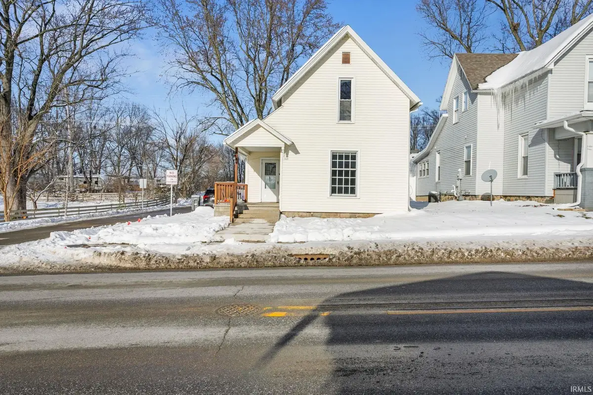 121 W Wilden Avenue, Goshen, IN 46528 - Image #1