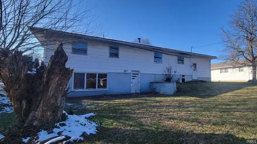 408 NE 18th Street, Washington, IN 47501 - Image #2