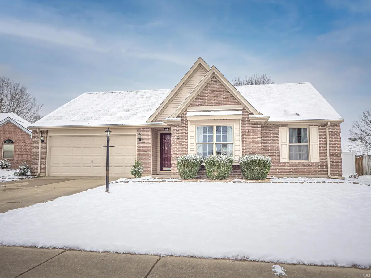 320 Hunters Green, Evansville, IN 47711 - Image #1