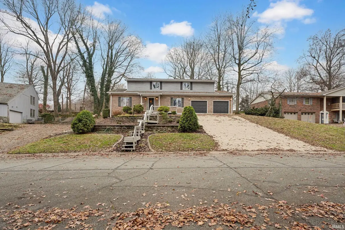 8211 Yorkridge Drive, Newburgh, IN 47630 - Image #1