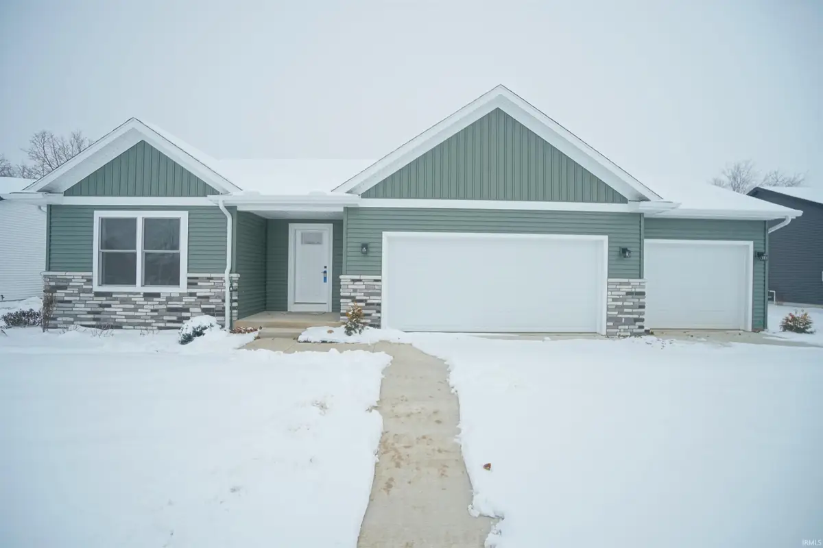 455 N Eastfield Circle, Milford, IN 46542 - Image #1