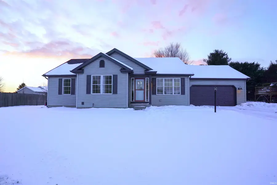 23375 Amber Valley Drive, South Bend, IN 46628 - Image #2