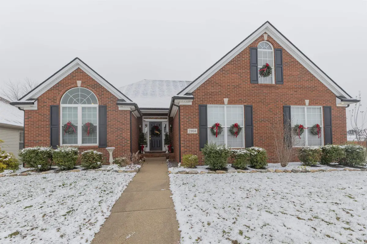2904 Laura Lynn Lane, Newburgh, IN 47630 - Image #1