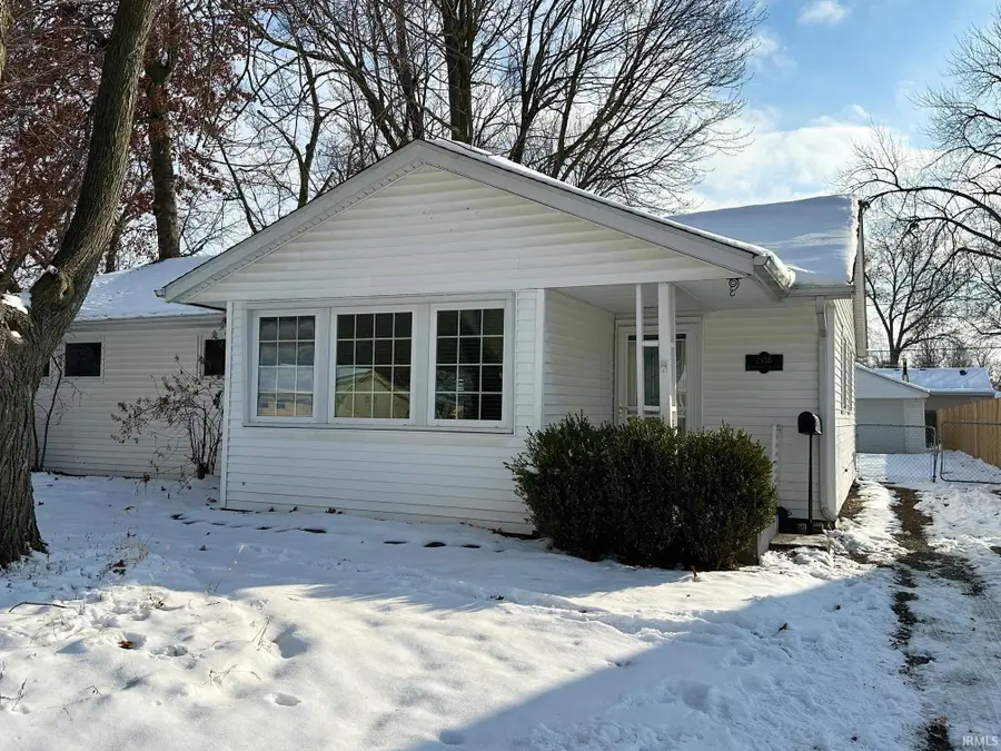 2418 Hazelwood Avenue, Fort Wayne, IN 46805 - Image #2
