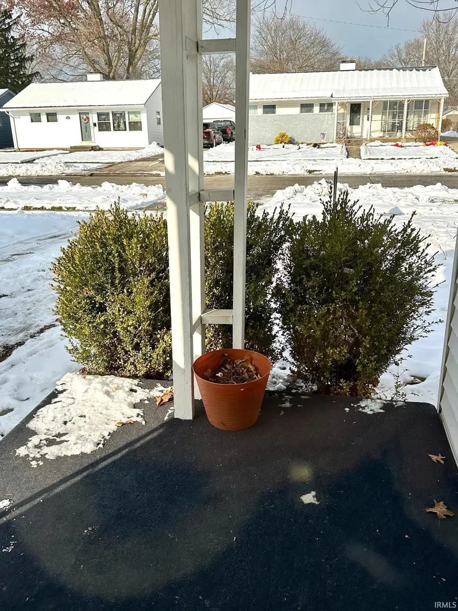 2418 Hazelwood Avenue, Fort Wayne, IN 46805 - Image #3