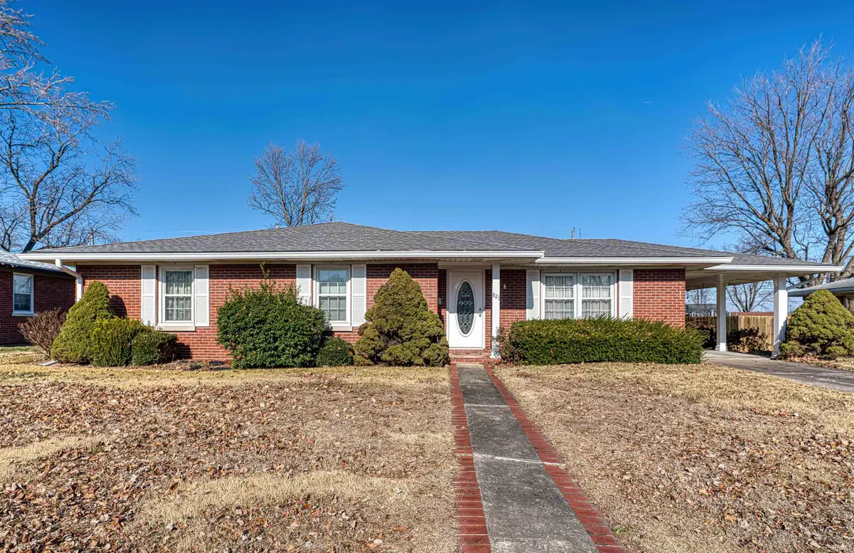 821 E Lincoln Avenue, Mount Vernon, IN 47620 - Image #1