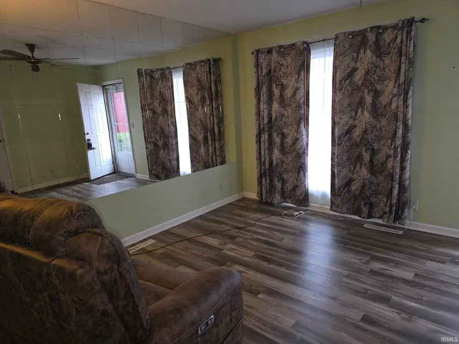 214 N Vickery Lane, Marion, IN 46952 - #2