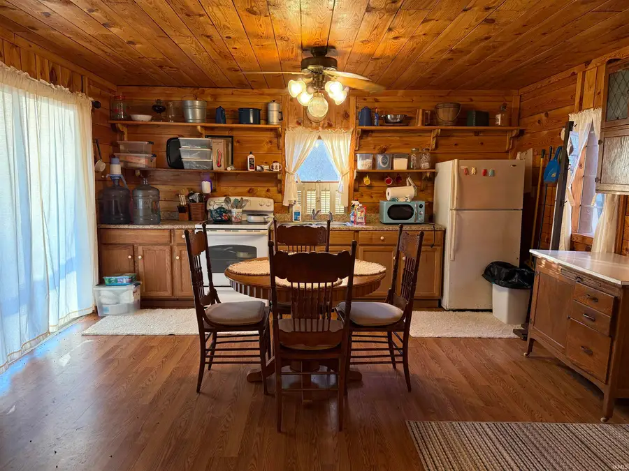 11684 E State Rd 450, Shoals, IN 47581 - Image #2