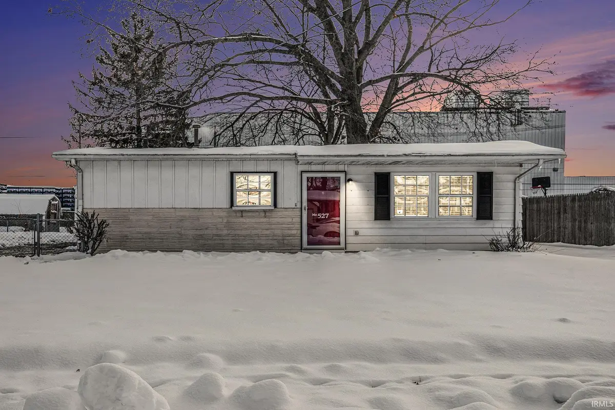 527 Imus Drive, Mishawaka, IN 46545 - Image #1