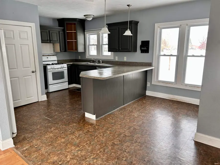 1002 N Main Street, Bourbon, IN 46504 - Image #2