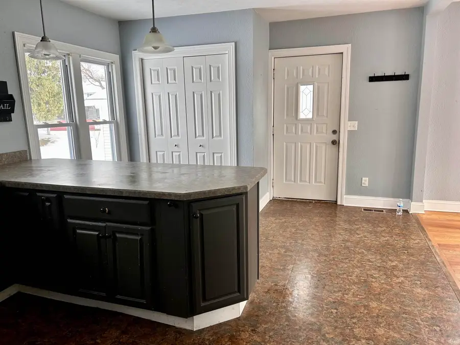 1002 N Main Street, Bourbon, IN 46504 - Image #3