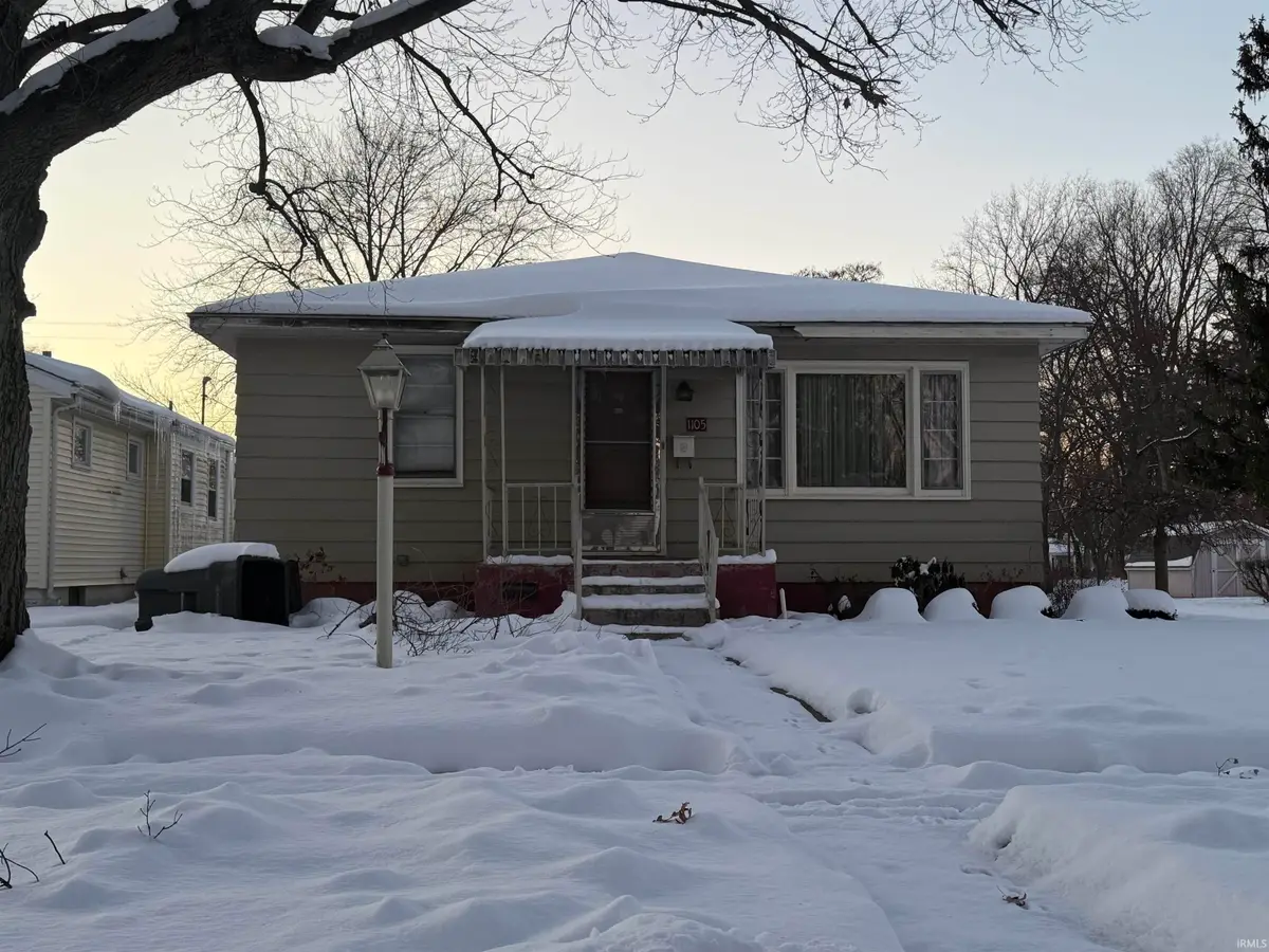 1105 N St Louis Boulevard, South Bend, IN 46617 - Image #1