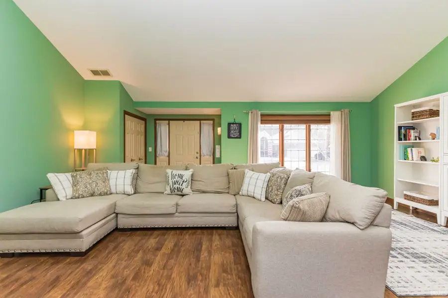 601 Jade Drive, Yorktown, IN 47396 - Image #3