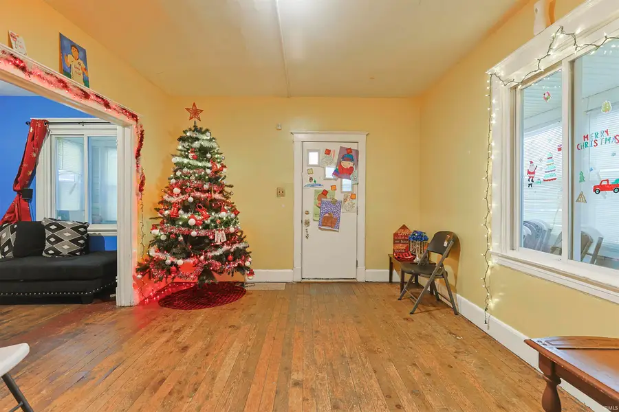 1534 Dunham Street, South Bend, IN 46619 - Image #3