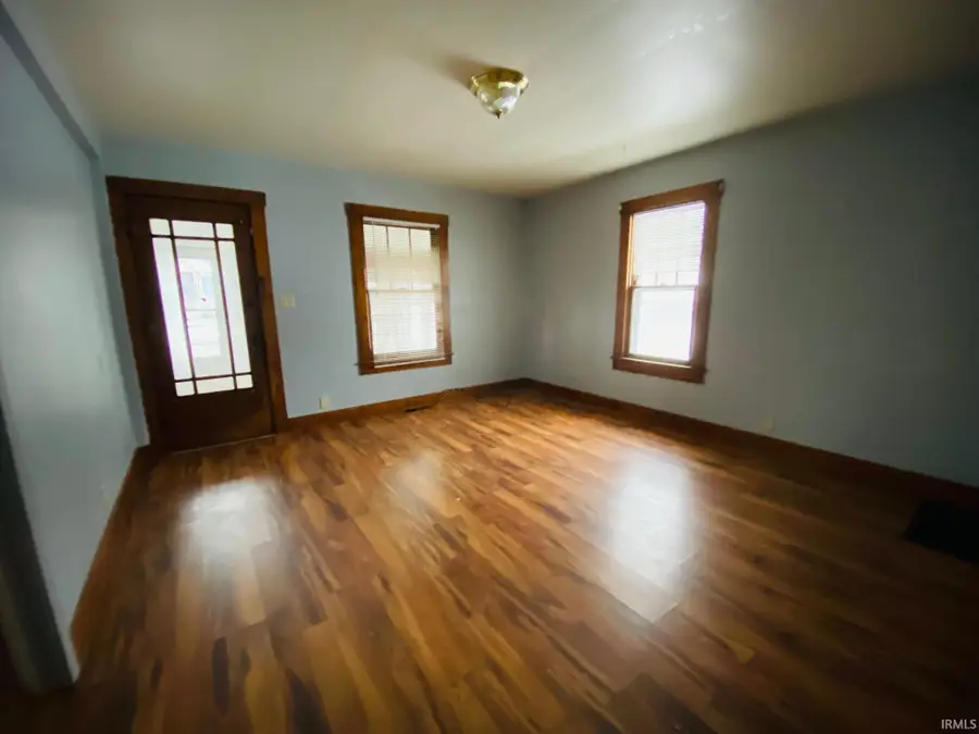 217 N Arjem Street, Huntingburg, IN 47542 - Image #2