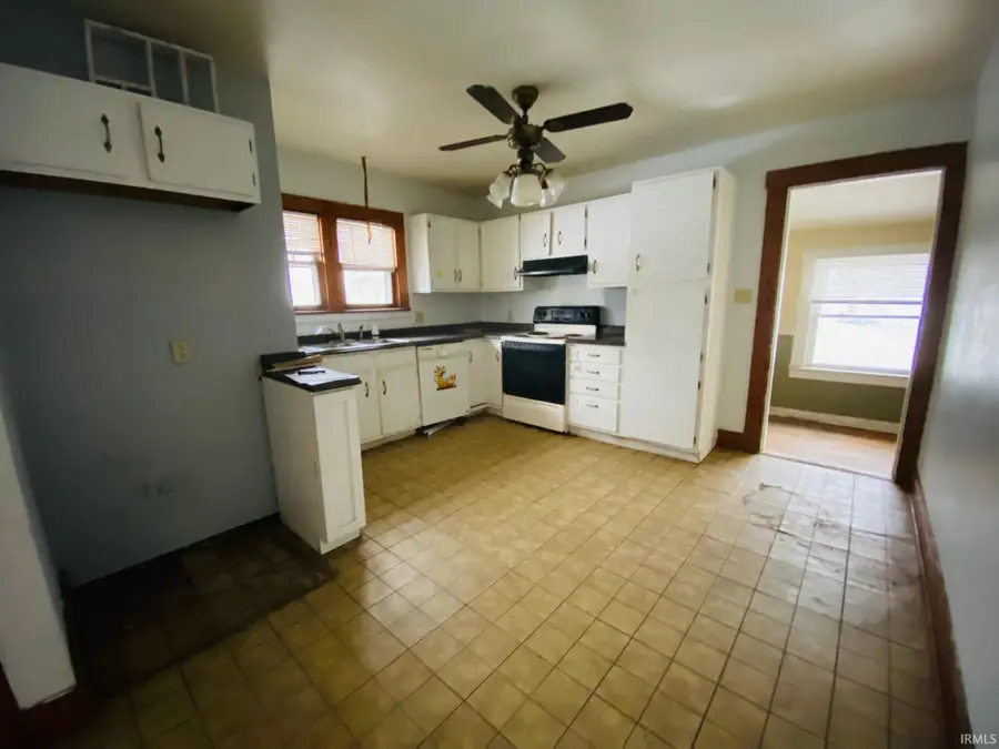 217 N Arjem Street, Huntingburg, IN 47542 - Image #3