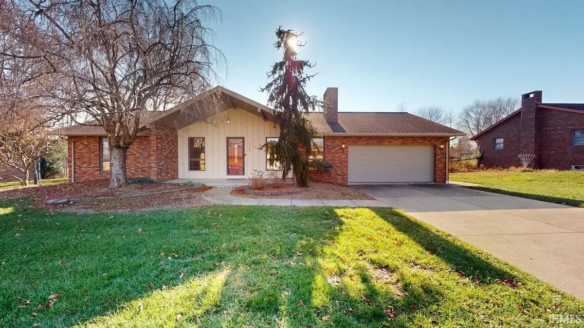 1138 Hochgesang Avenue, Jasper, IN 47546 - Image #1