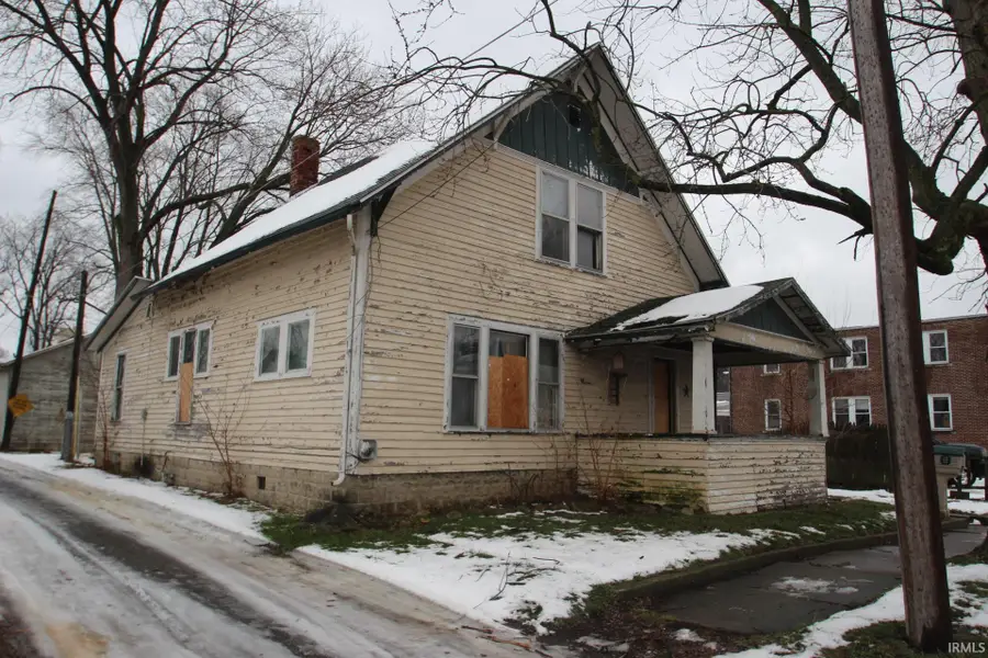 425 N Huntington Street, Wabash, IN 46992 - Image #2