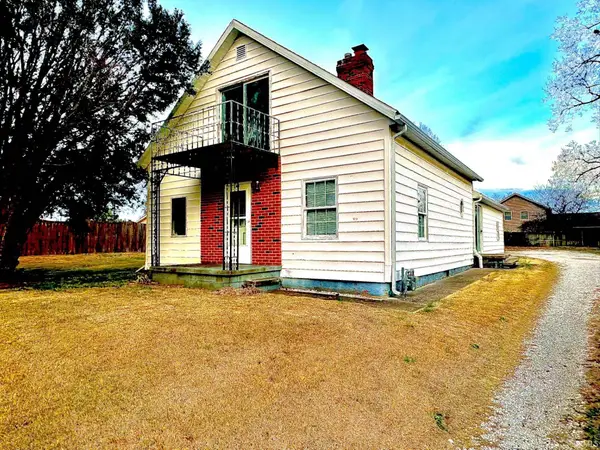 4766 State Road 261, Newburgh, IN 47630