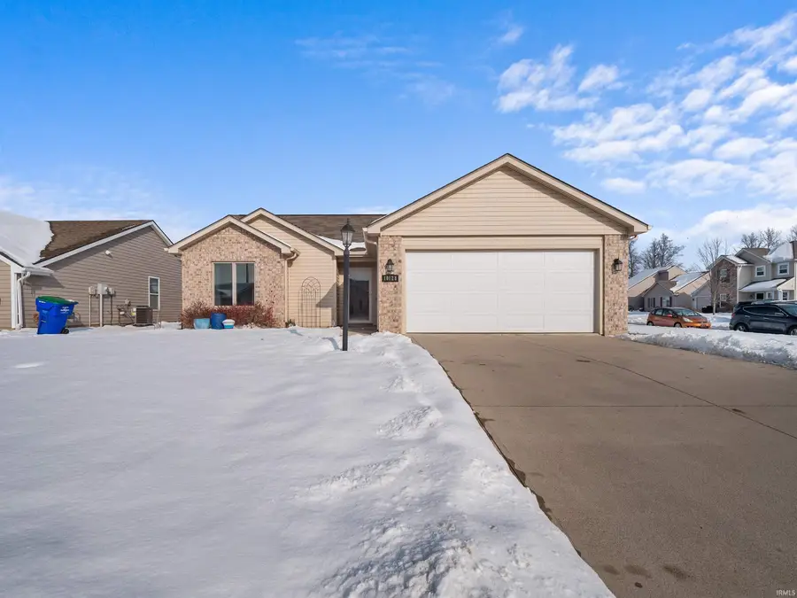 10128 Privet Drive, Fort Wayne, IN 46835 - Image #2