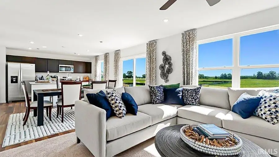 1001 Stuckey Pointe Pass, Fort Wayne, IN 46818 - Image #3