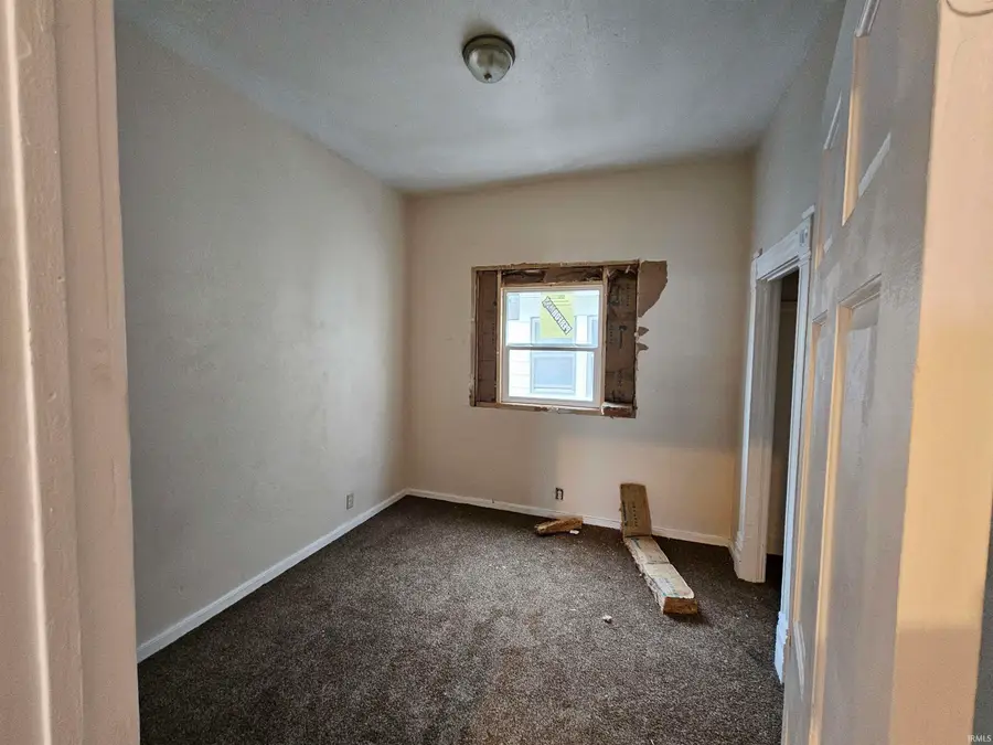 1901 Linden Avenue, South Bend, IN 46628 - Image #3