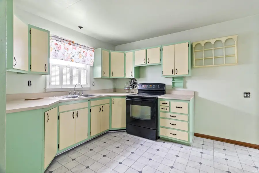 1115 W Bannister Drive, Marion, IN 46953 - Image #3