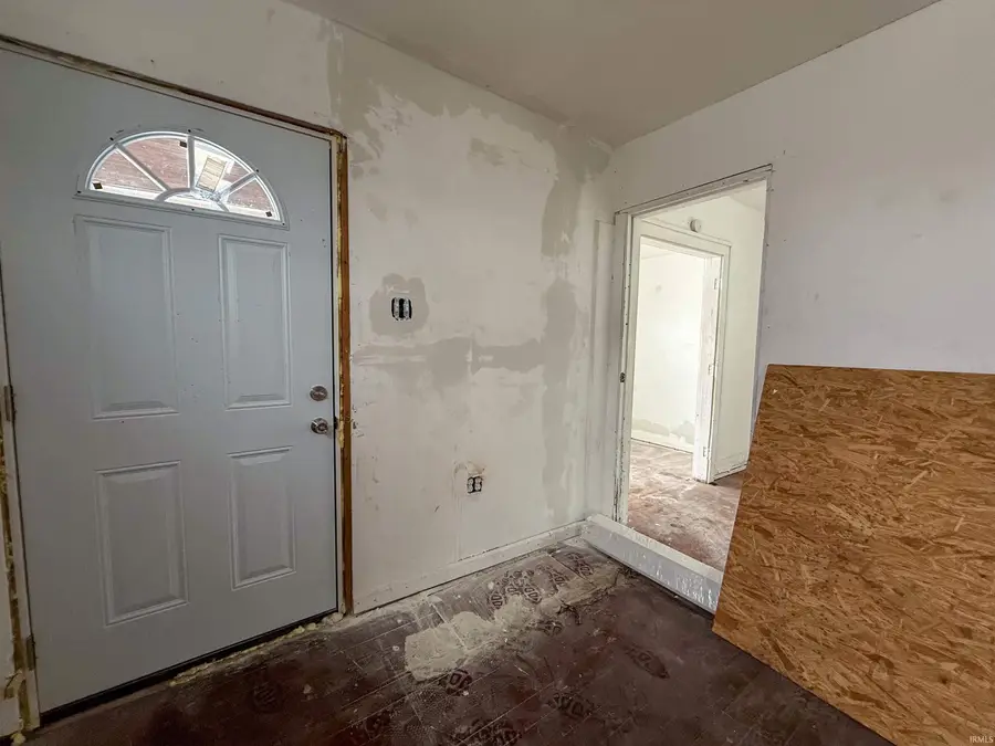 1206 Fremont Street, South Bend, IN 46628 - Image #3