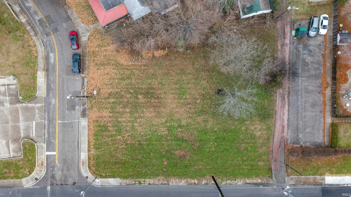 318 320 322 E Cherry Street, Evansville, IN 47713 - Image #1