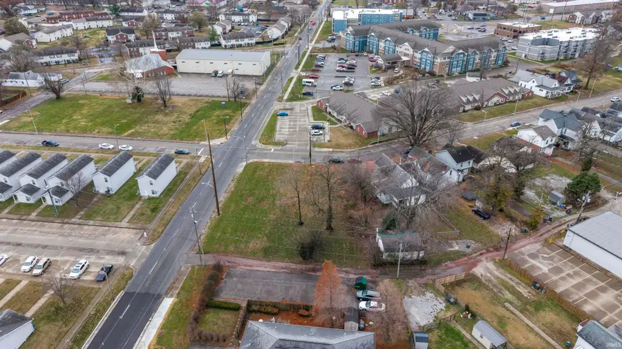 318 320 322 E Cherry Street, Evansville, IN 47713 - Image #3