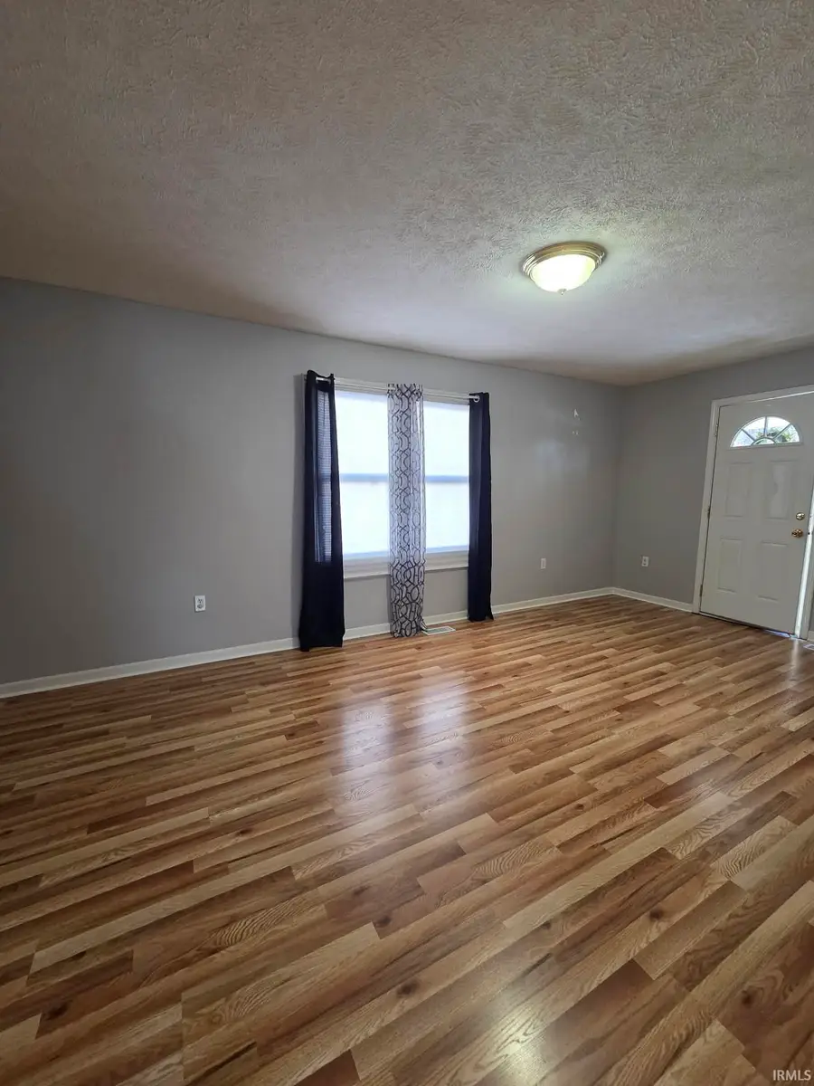 1299 N Parklane Drive, Boonville, IN 47601 - Image #2