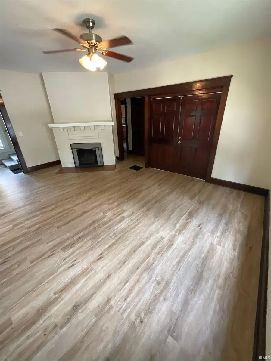 223 E 8th Street, Bloomington, IN 47408 - Image #3