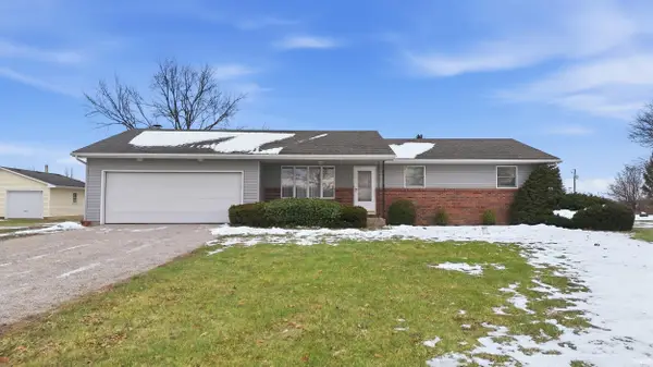 2424 N Berthaud Road, New Haven, IN 46774