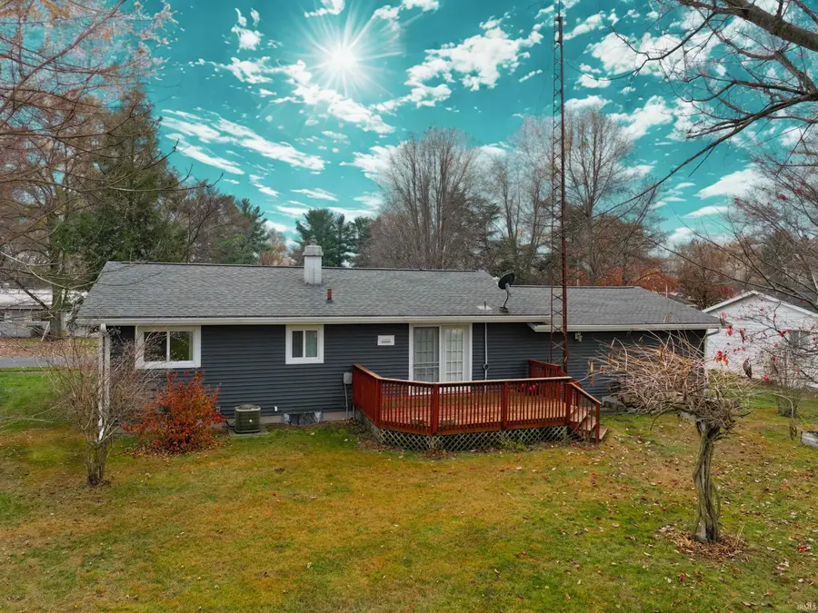 441 E Decker Drive, Winamac, IN 46996 - Image #2