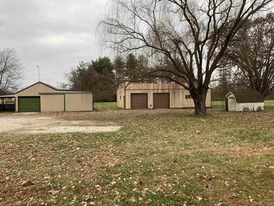 151 N Whitelock Avenue, Petersburg, IN 47567 - Image #3