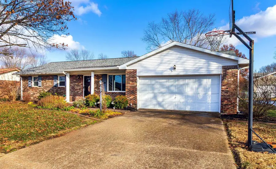 4366 Spruce Drive, Newburgh, IN 47630 - Image #2