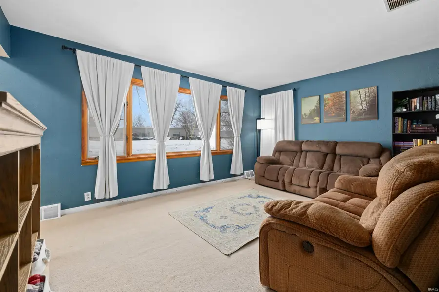 816 E 1st Street, Auburn, IN 46706 - Image #3