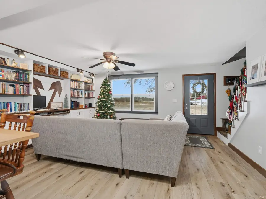 8003 Hosler Road, Leo, IN 46765 - Image #3