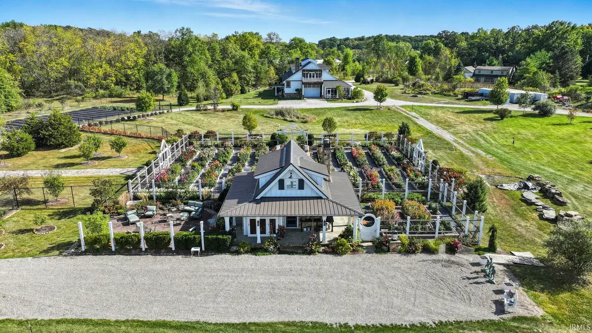 9129 Hollopeter Road, Leo, IN 46765 - Image #1