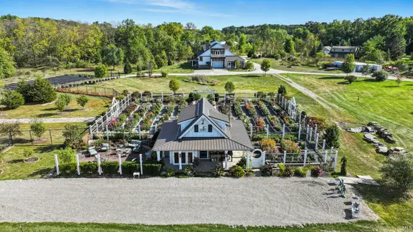 9129 Hollopeter Road, Leo, IN 46765