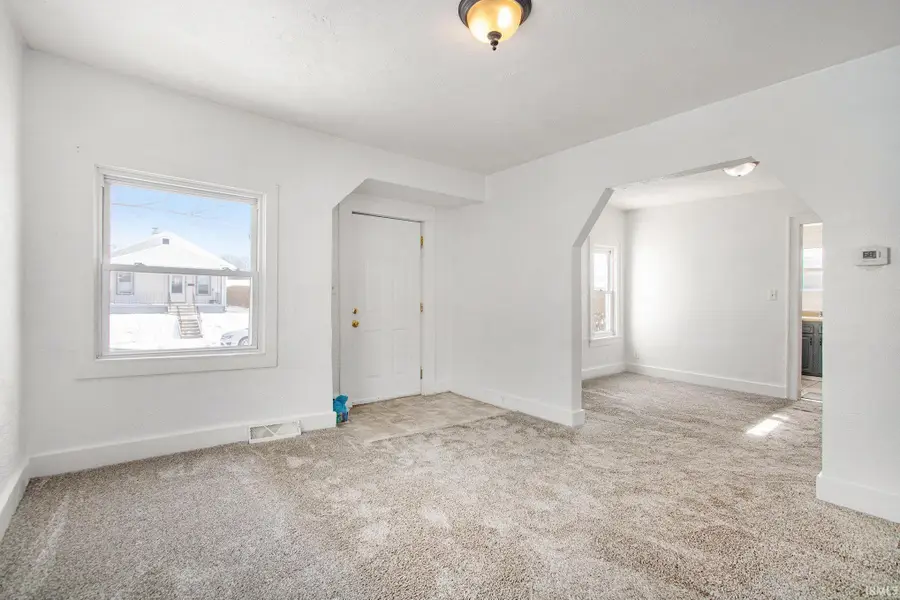 205 N Middleboro Avenue, Mishawaka, IN 46544 - Image #3