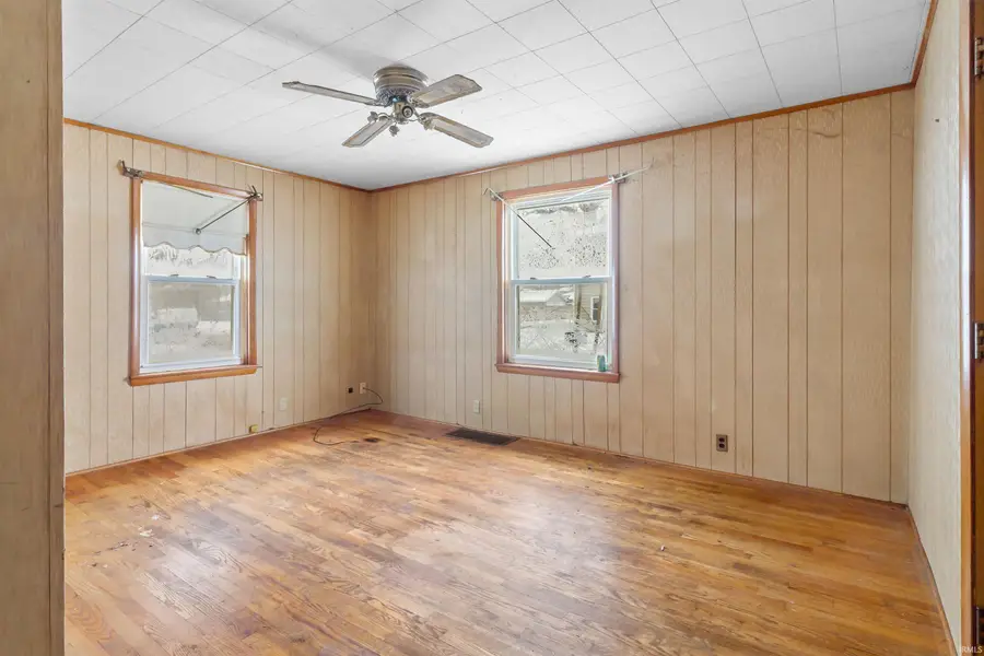 425 E Bradford Street, Marion, IN 46952 - Image #3