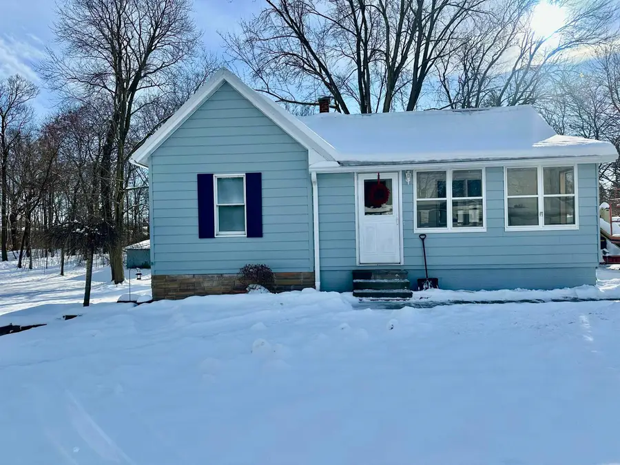 307 E Clinton Street, Auburn, IN 46706 - Image #3