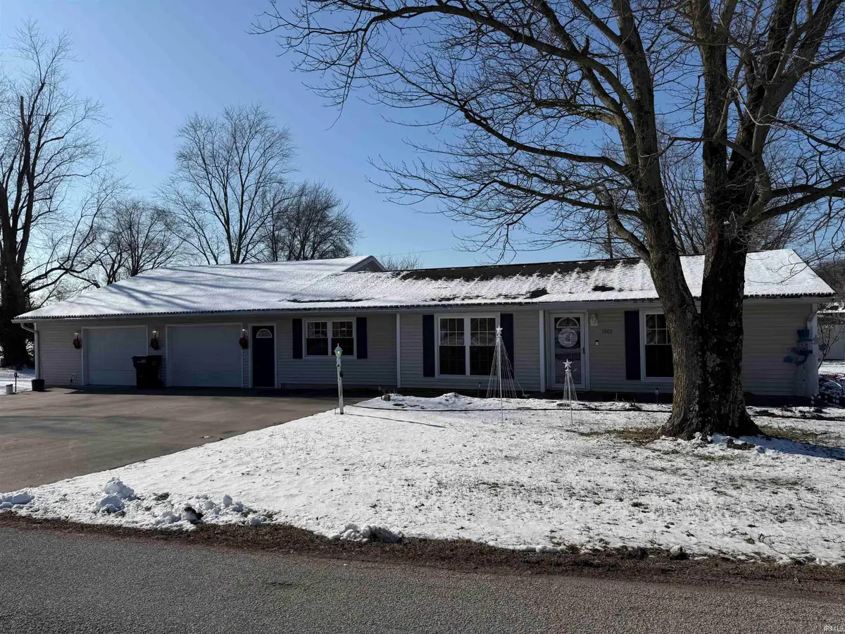 1905 E Schulze Road, Vincennes, IN 47591 - Image #1