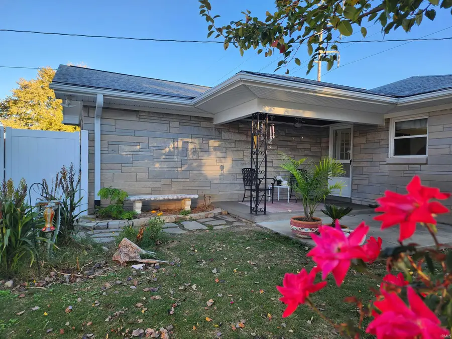 2131 W Iowa Street, Evansville, IN 47712 - Image #2