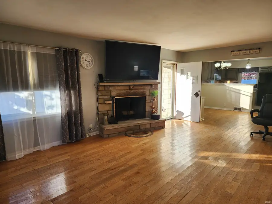 2131 W Iowa Street, Evansville, IN 47712 - Image #3