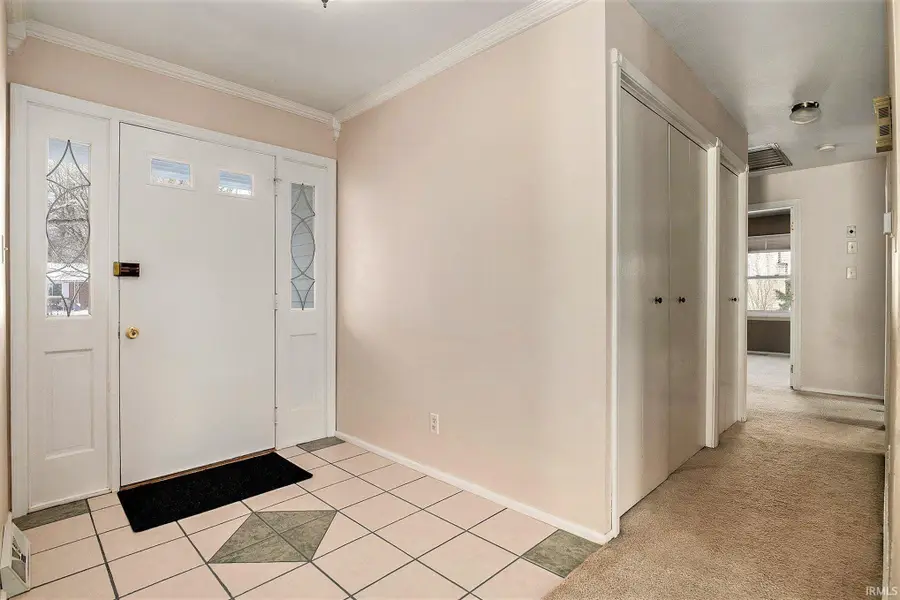 1520 E Lake Drive, Elkhart, IN 46514 - Image #2