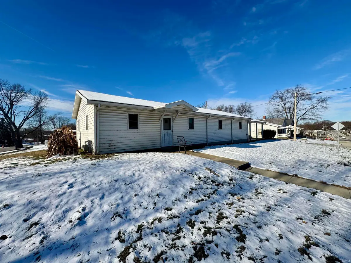 300 N 9th Street, Petersburg, IN 47567 - Image #1