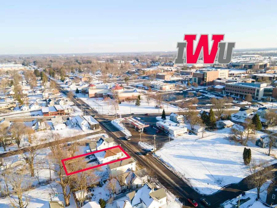 212 W 38th Street, Marion, IN 46953 - Image #2